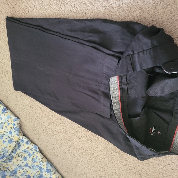 40×32 - Picture 3 of 4